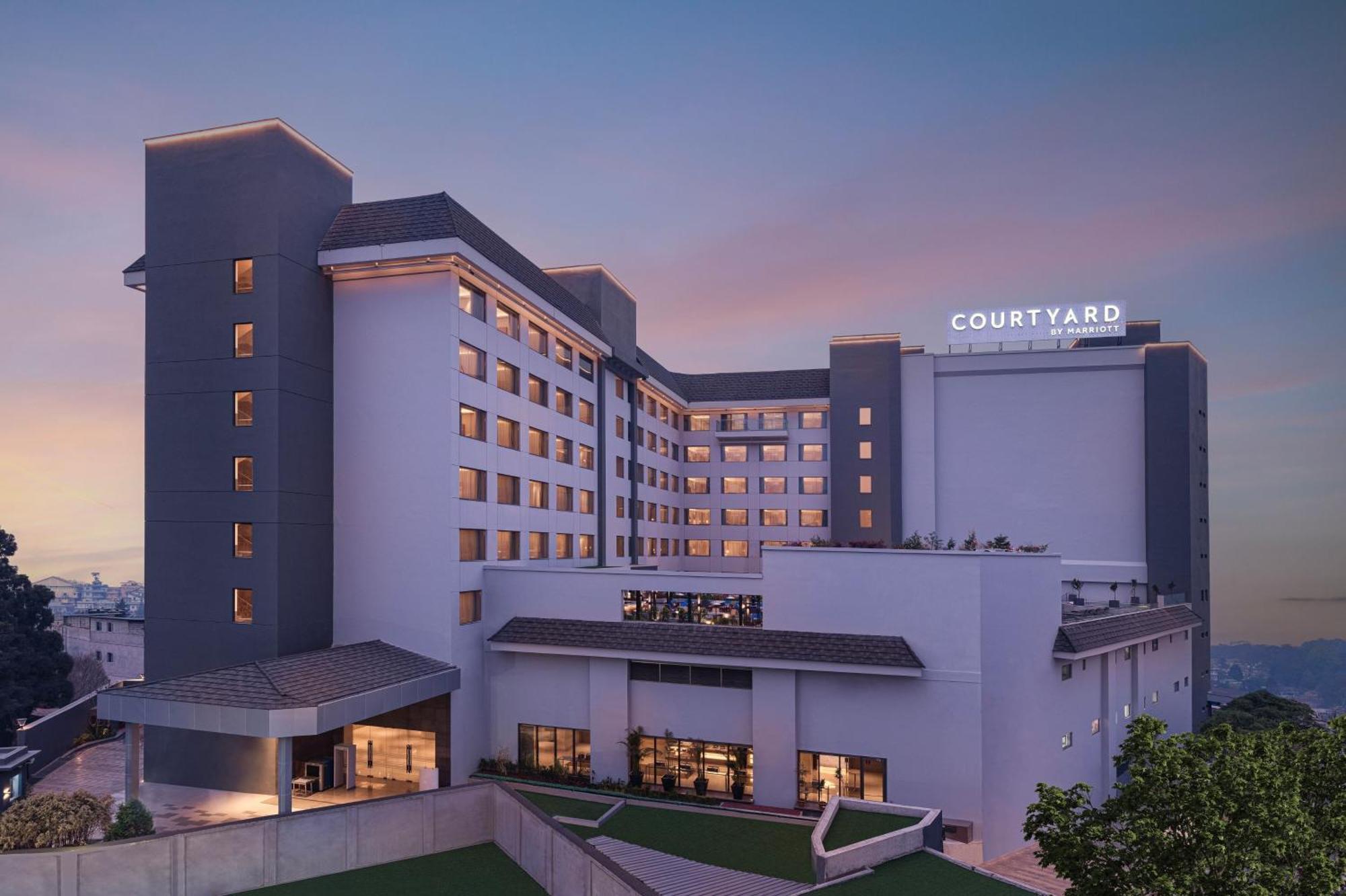 Courtyard By Marriott Shillong 호텔 외부 사진