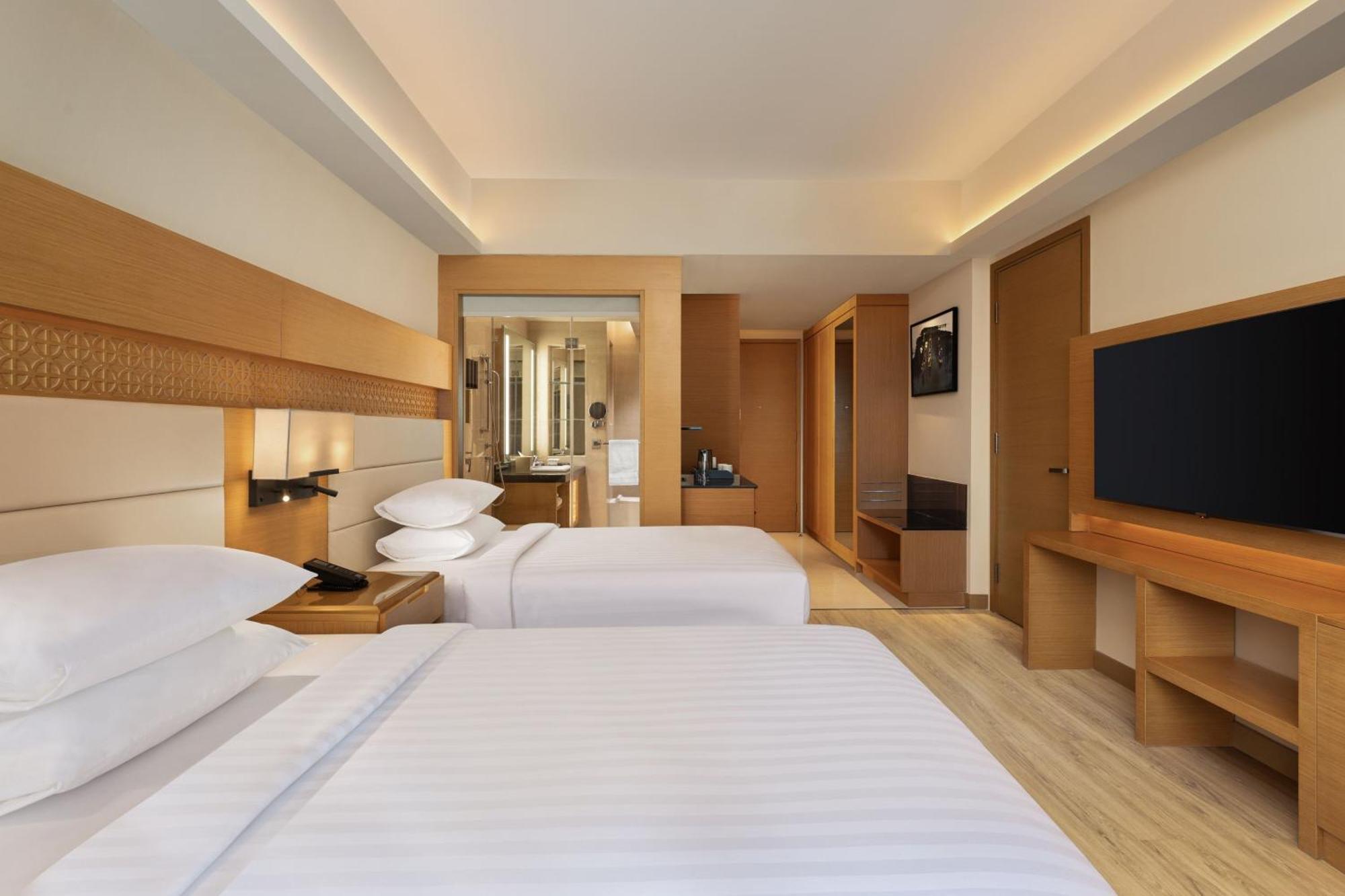 Courtyard By Marriott Shillong 호텔 외부 사진