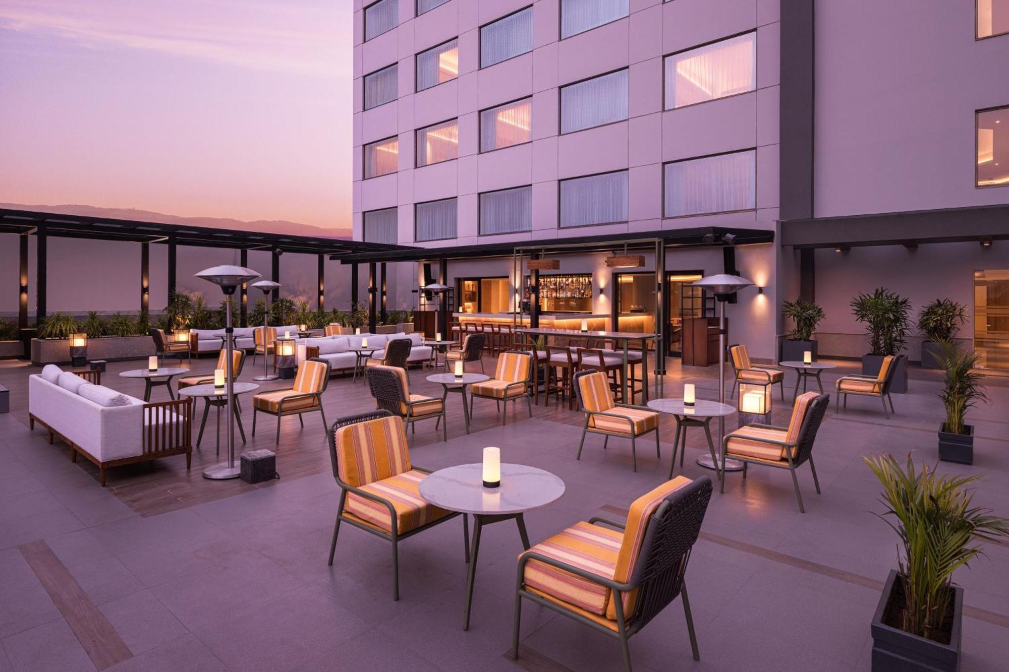 Courtyard By Marriott Shillong 호텔 외부 사진