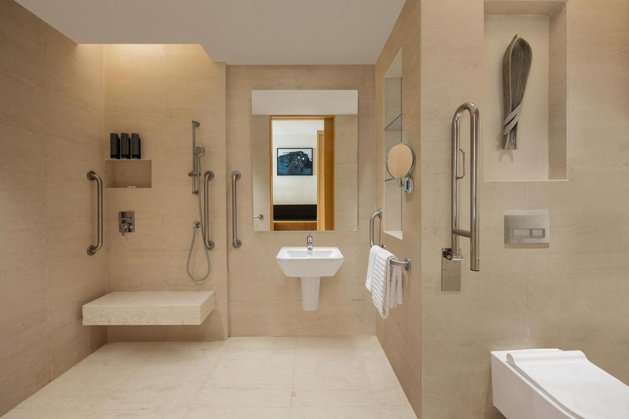 Courtyard By Marriott Shillong 호텔 외부 사진